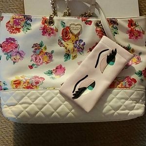 Betsey Johnson handbag